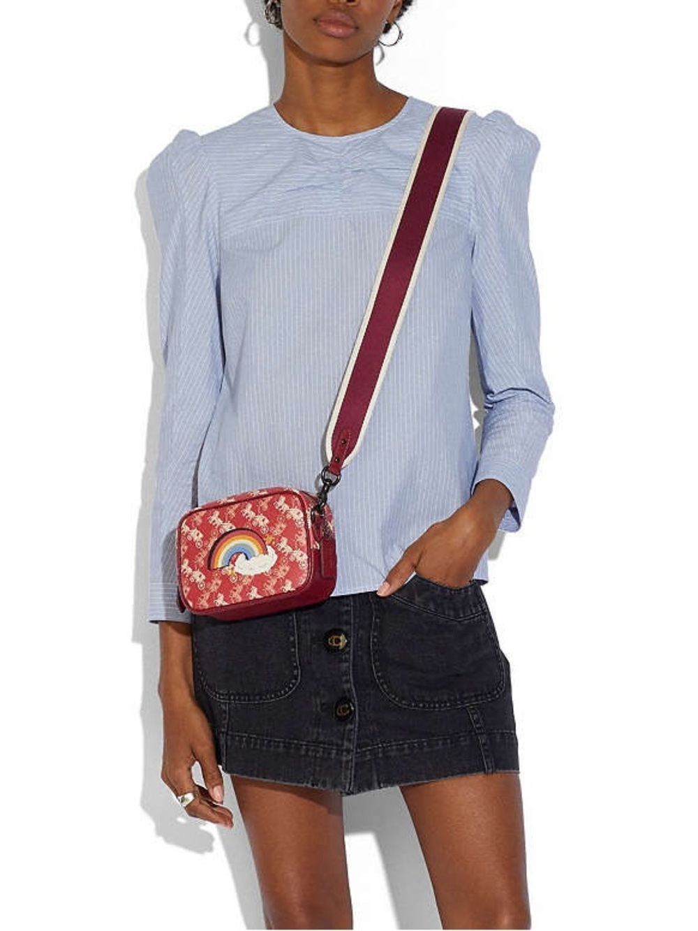 Coach Camera Bag 16 With Horse And Carriage Print And Rainbow